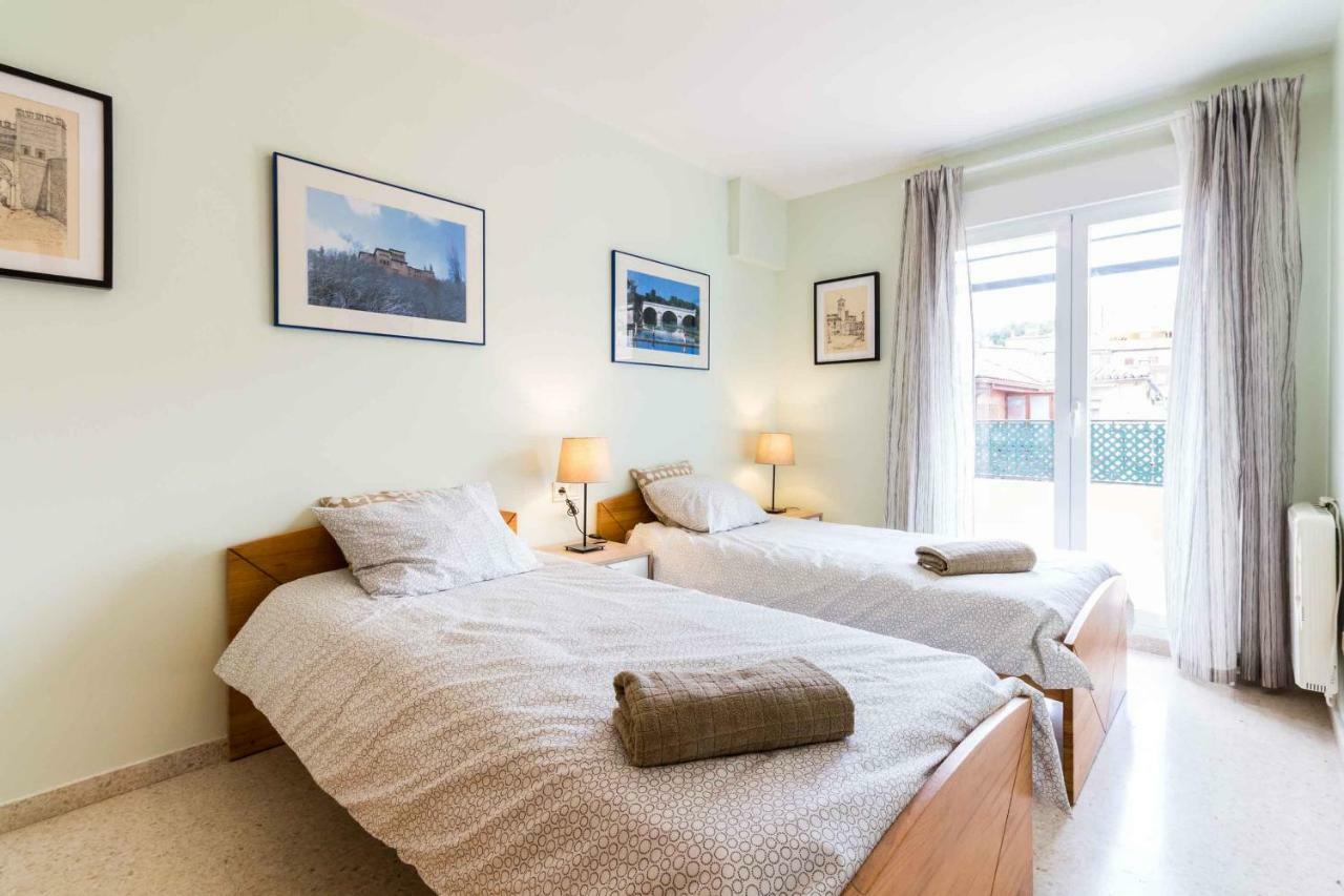 Apartamento Paseo Del Salon 그라나다 외부 사진